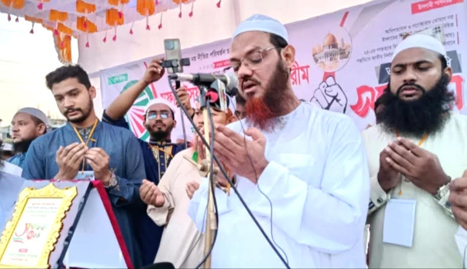 চাঁদাবাজদের আর ক্ষমতায় আনা যাবে না : মুফতি ফয়জুল করীম